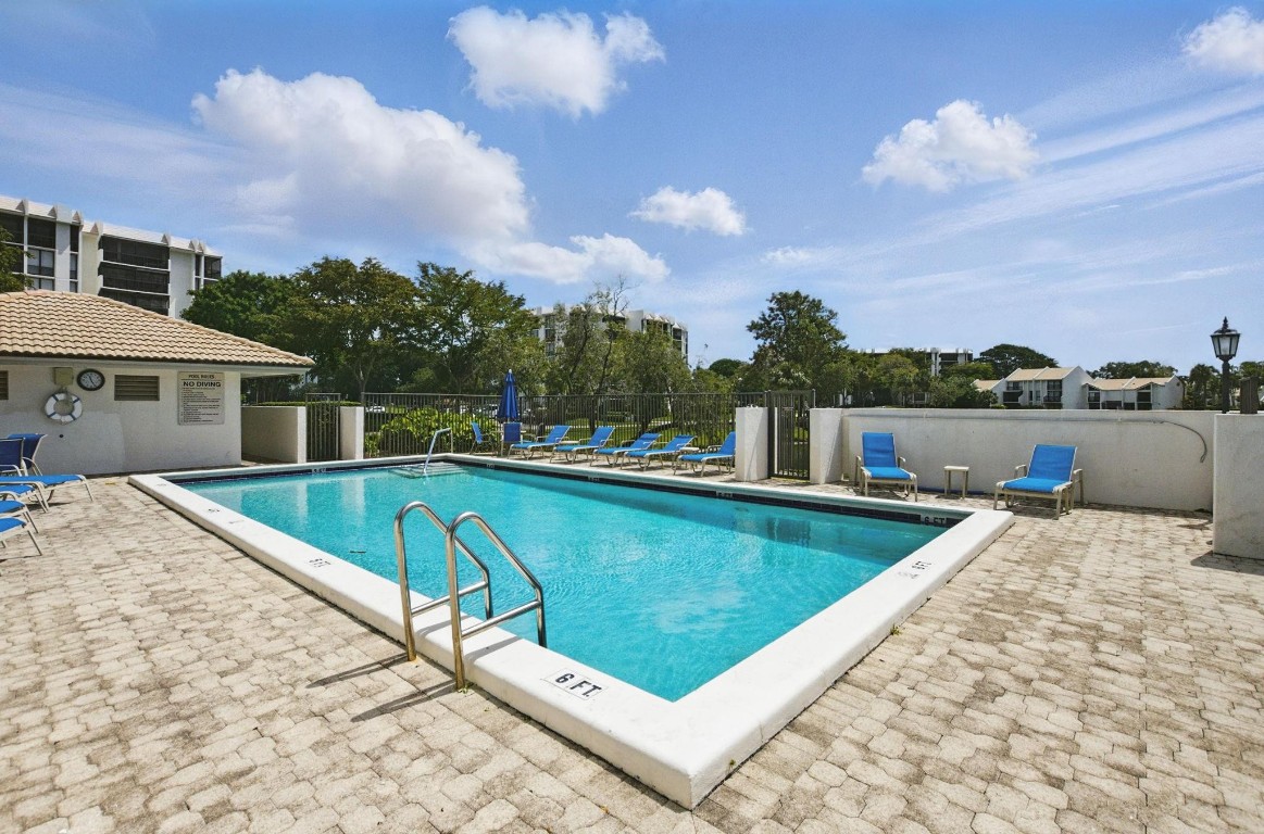 1534 Bridgewood Dr 1534