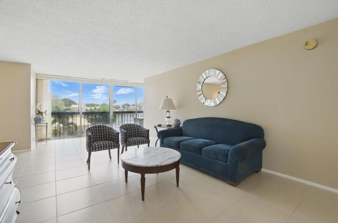 1534 Bridgewood Dr 1534