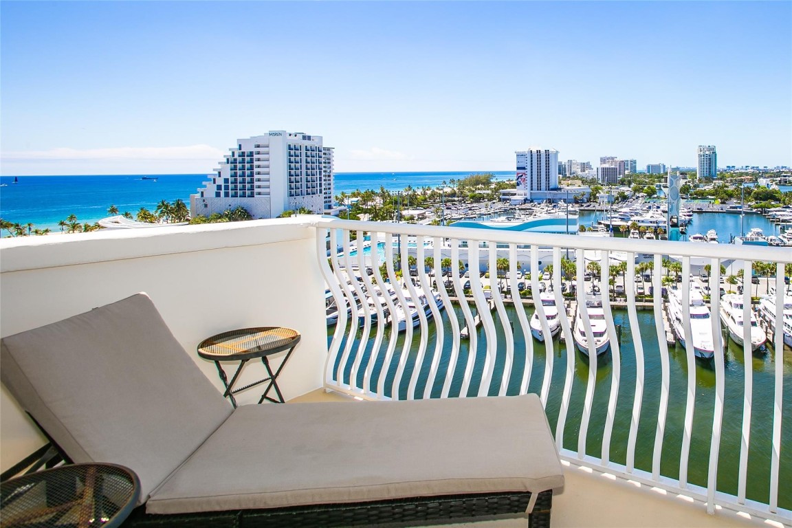 1 Las Olas Circle 1112