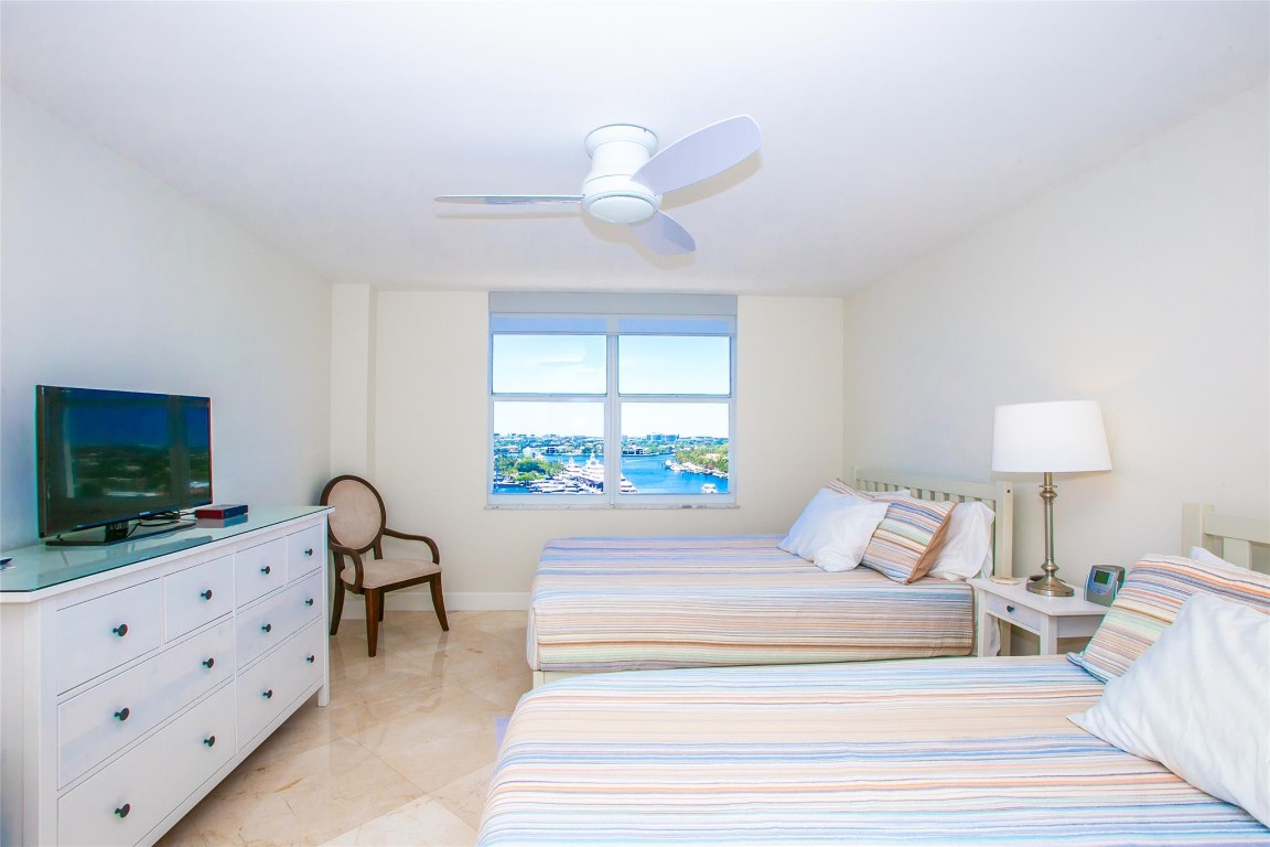 1 Las Olas Circle 1112