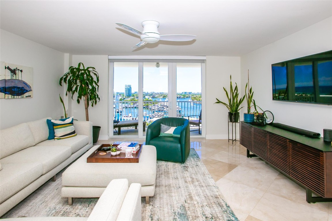 1 Las Olas Circle 1112