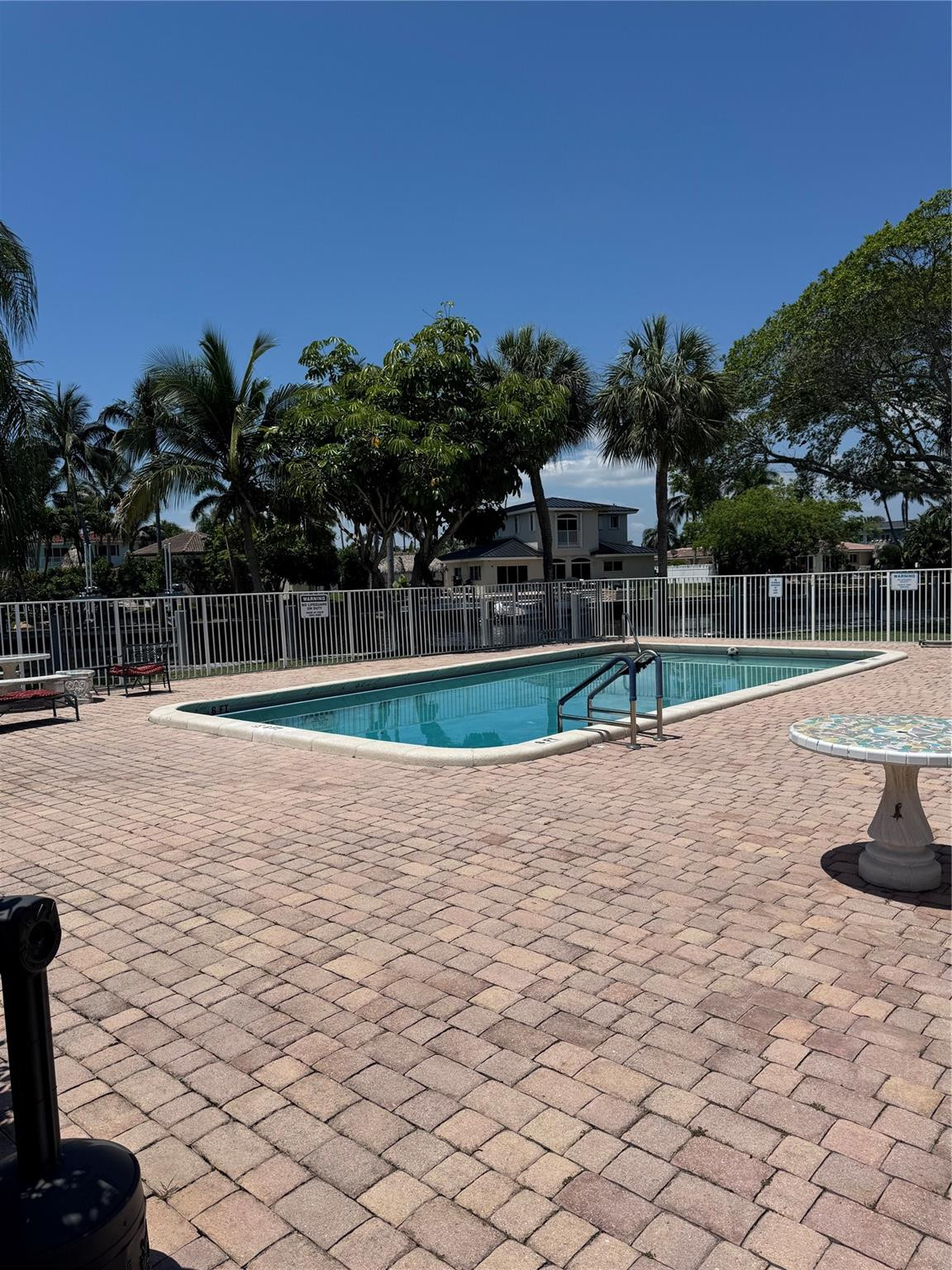 151 SE 6th Ave