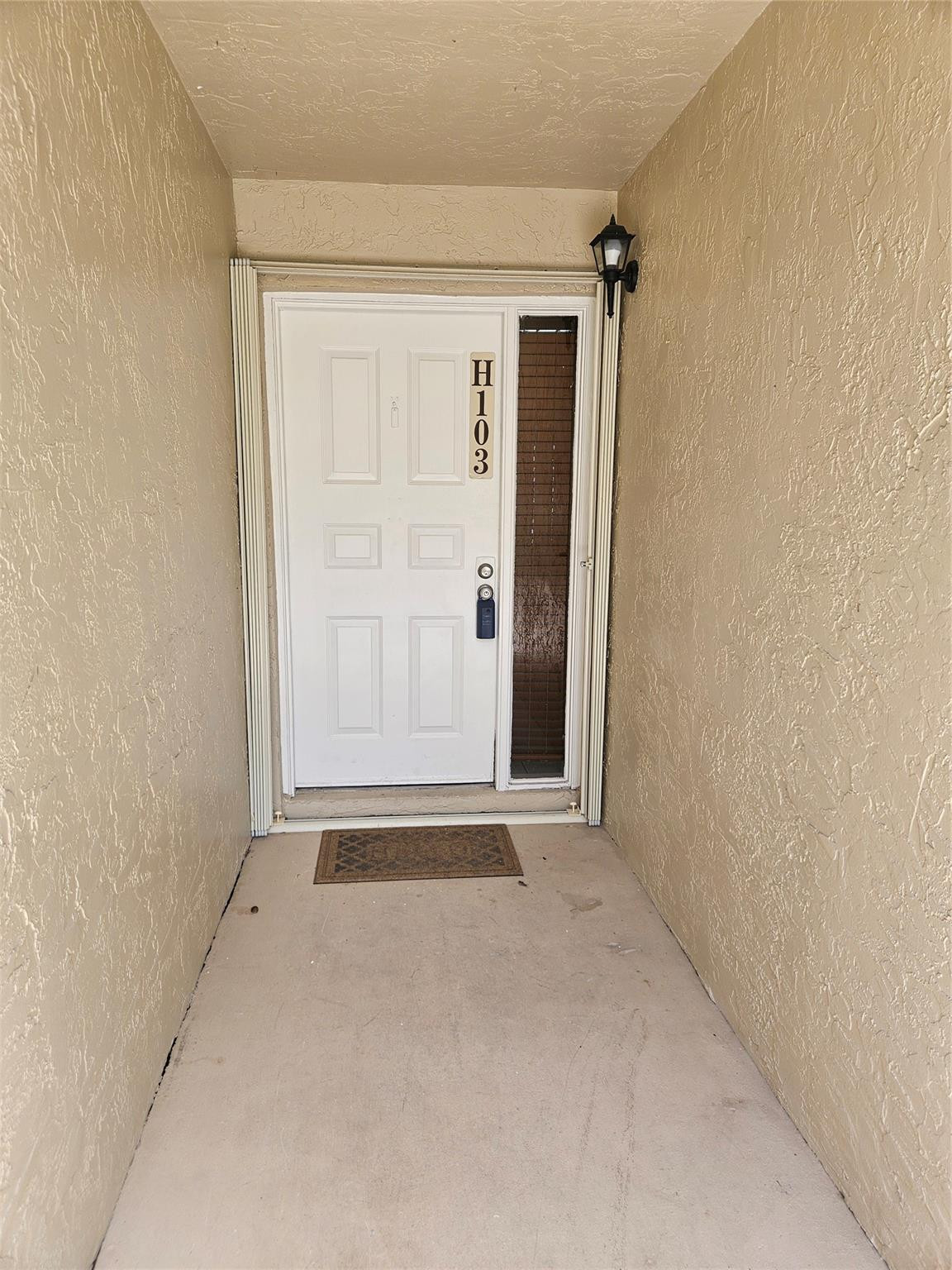 65 Deer Creek Rd H-103
