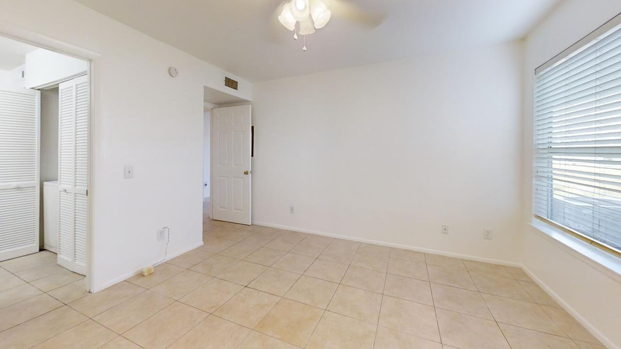 1705 Palm Cove Blvd 107