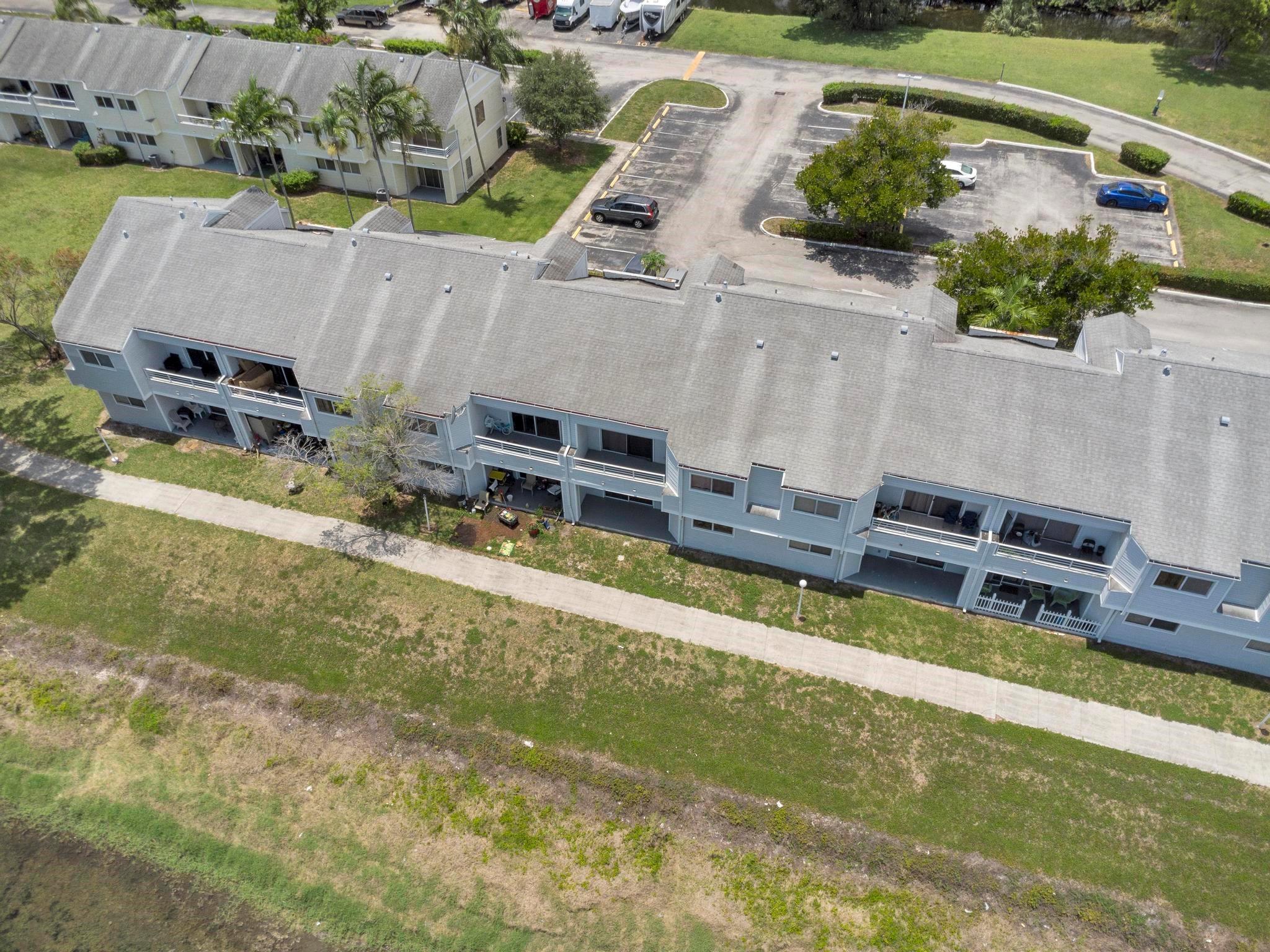 3425 NW 44th St 105