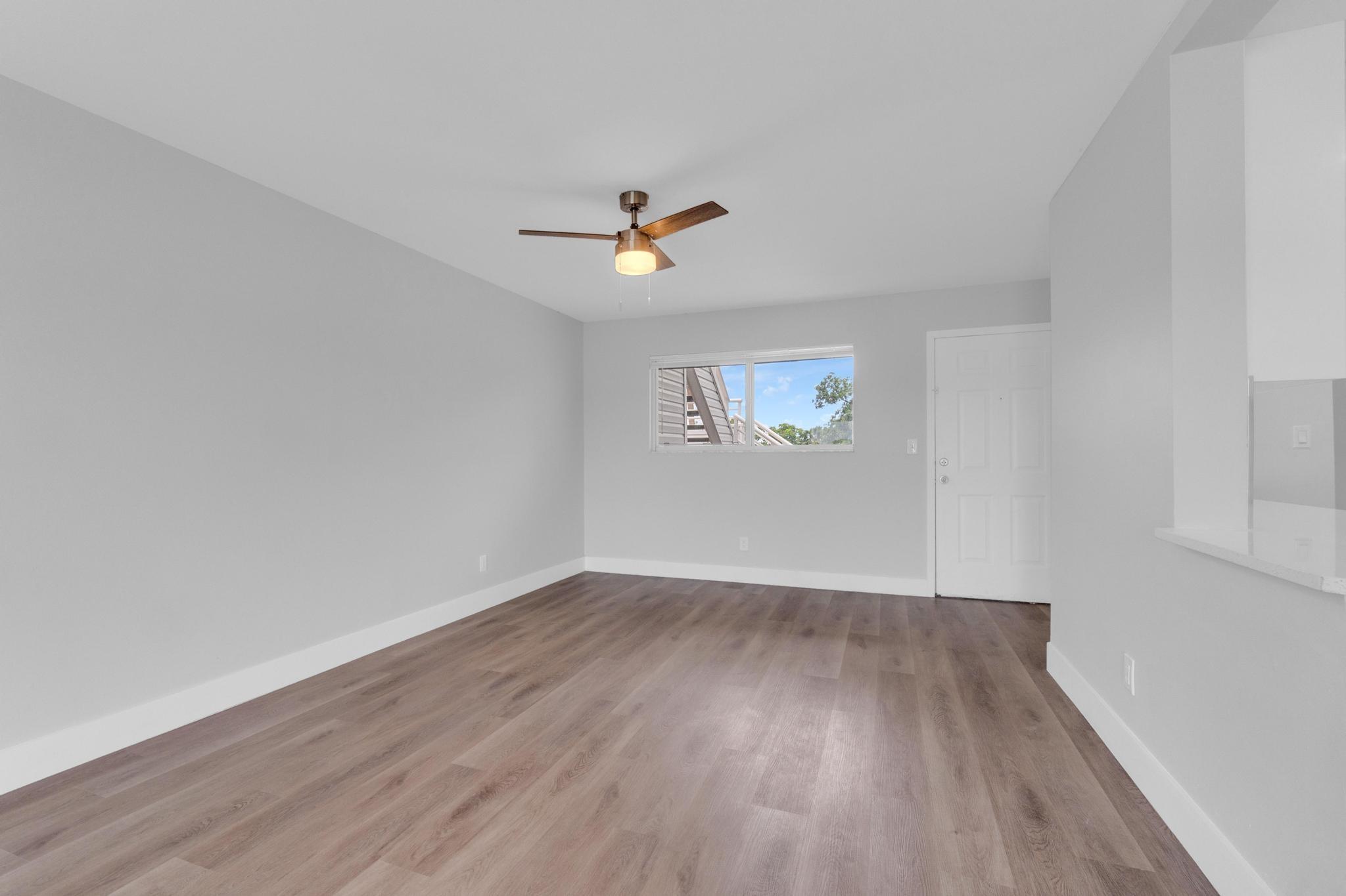 3425 NW 44th St 105