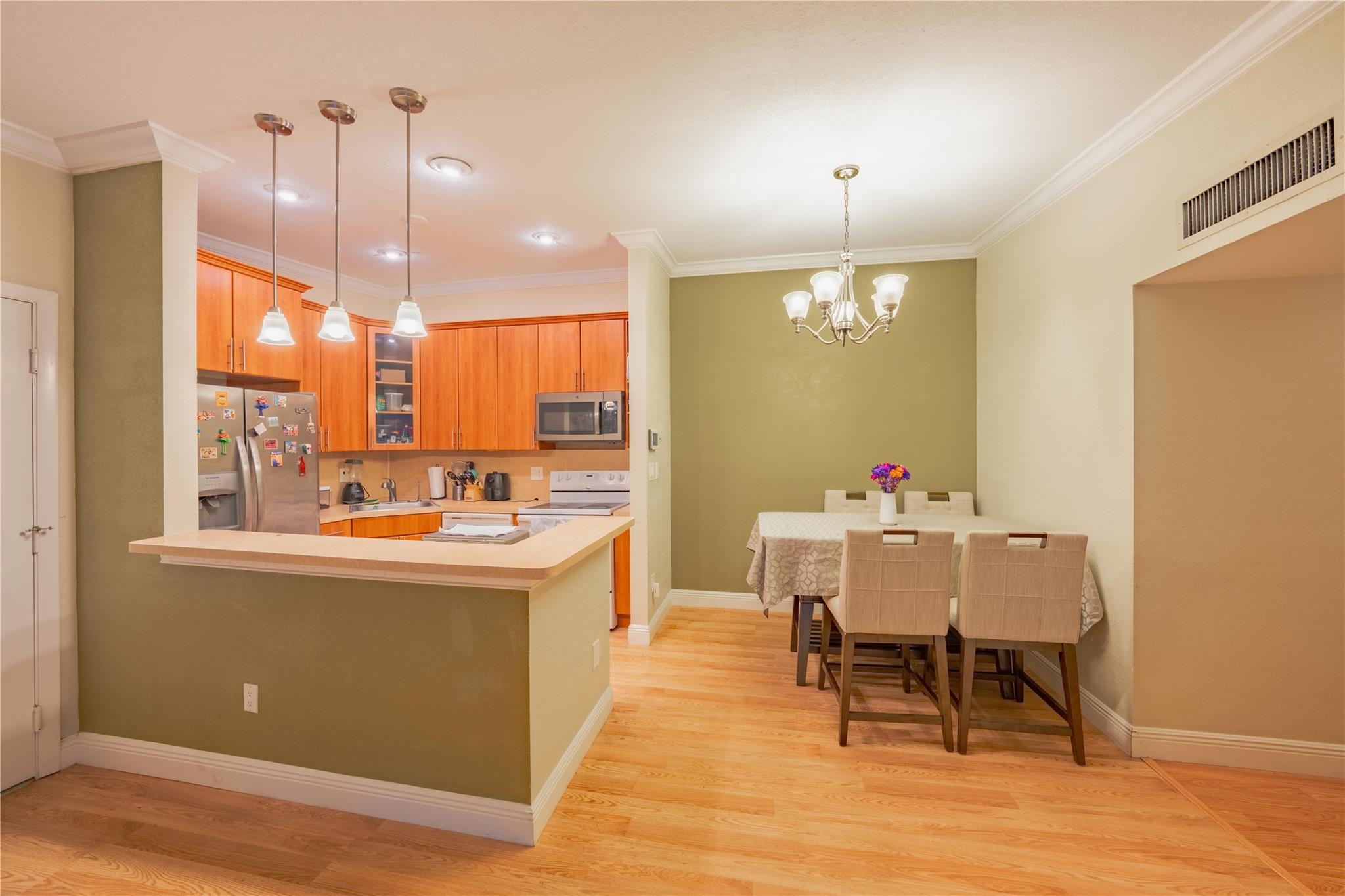 9614 W Mcnab Rd - Sale 204