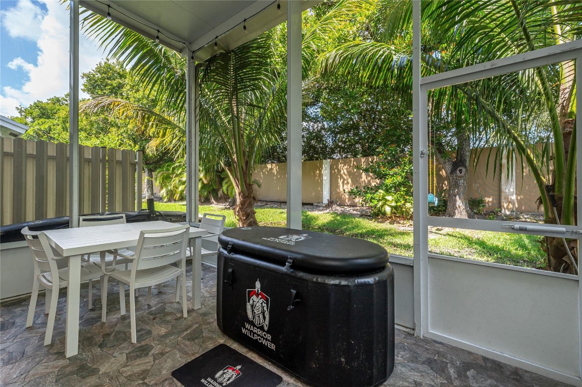 1339 SW 48th Ter 1339