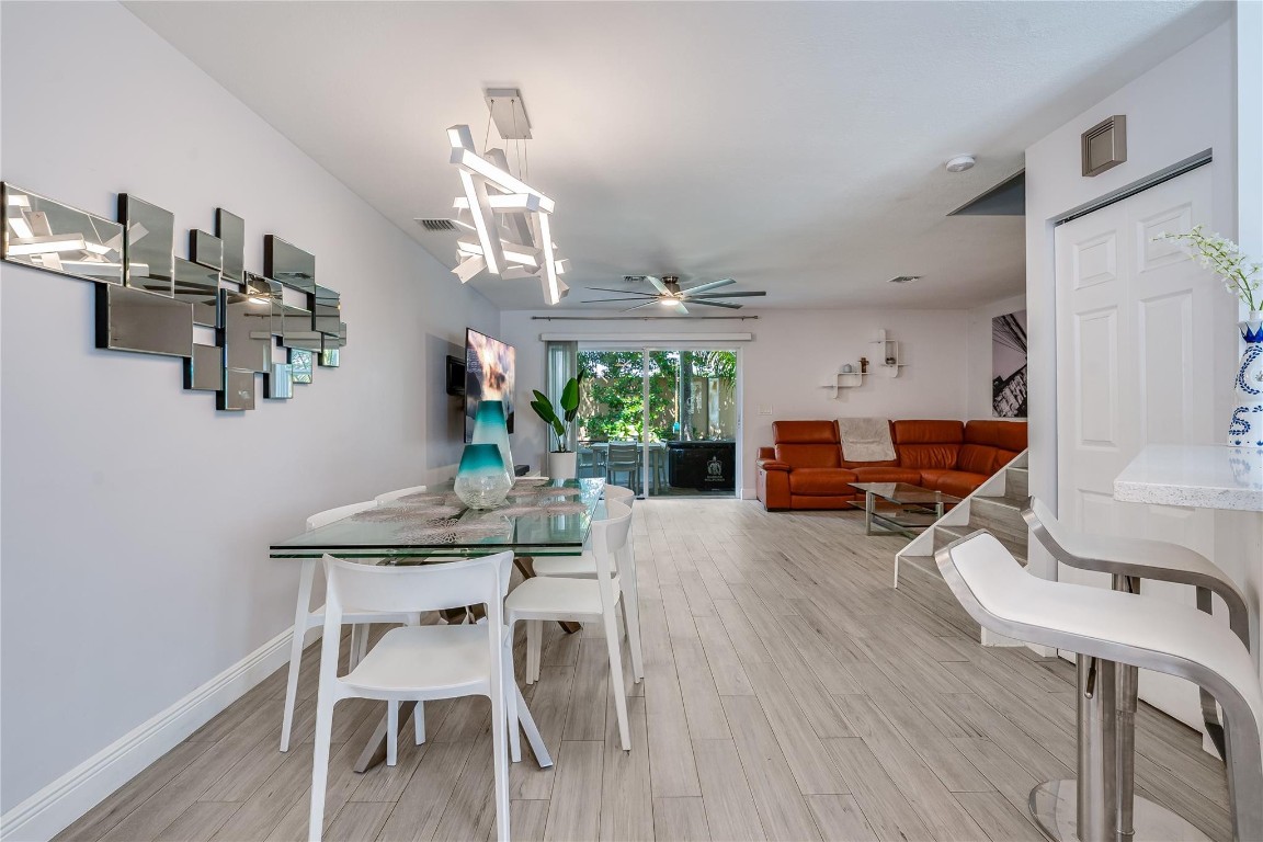 1339 SW 48th Ter 1339