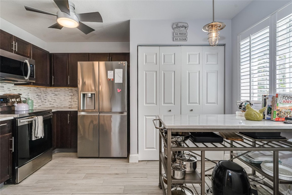 1339 SW 48th Ter 1339