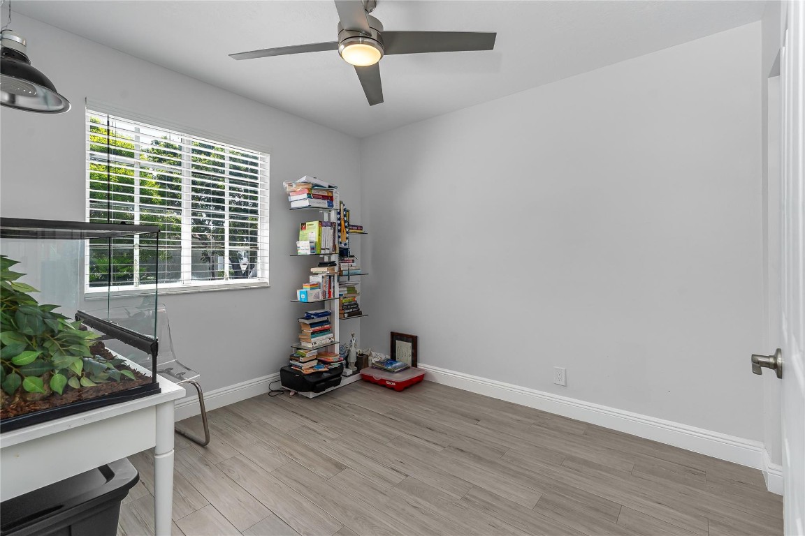 1339 SW 48th Ter 1339