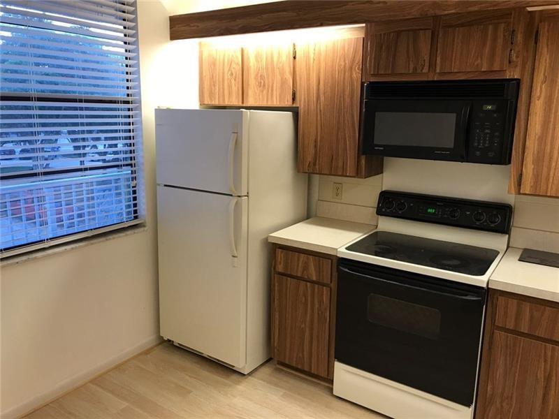 3520 Whitehall Dr 306