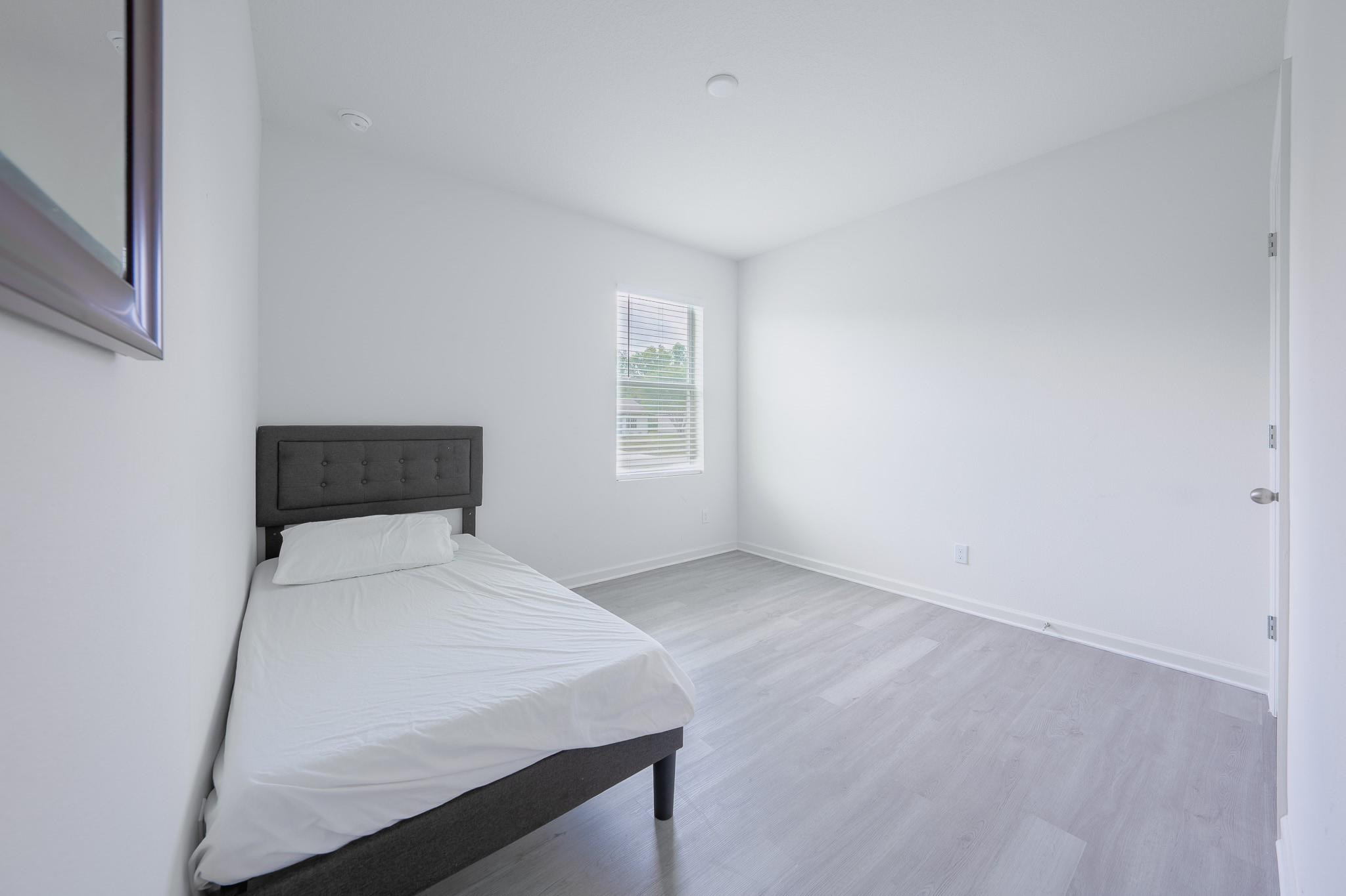 2901 SW Boxwood Circle