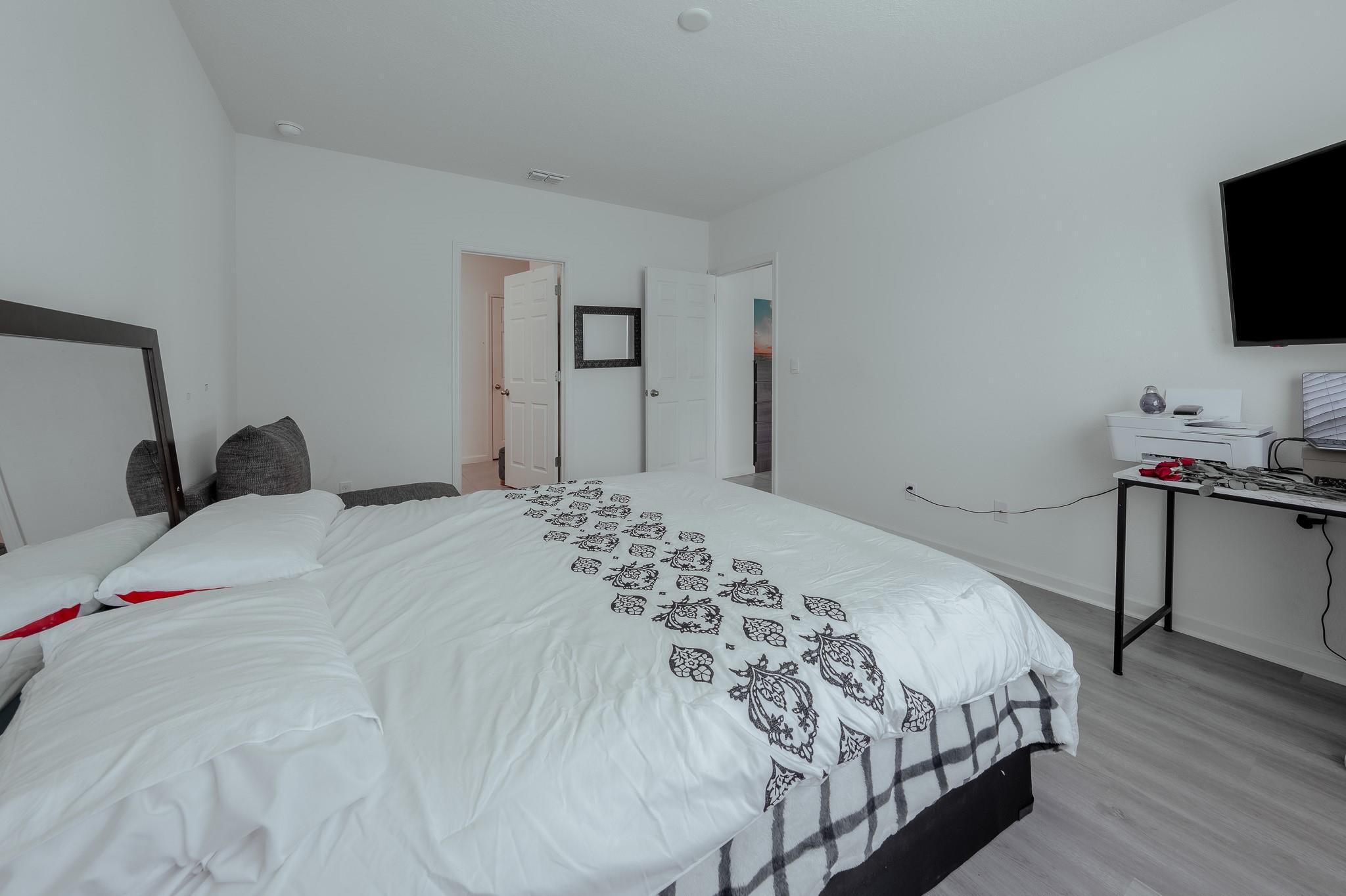 2901 SW Boxwood Circle