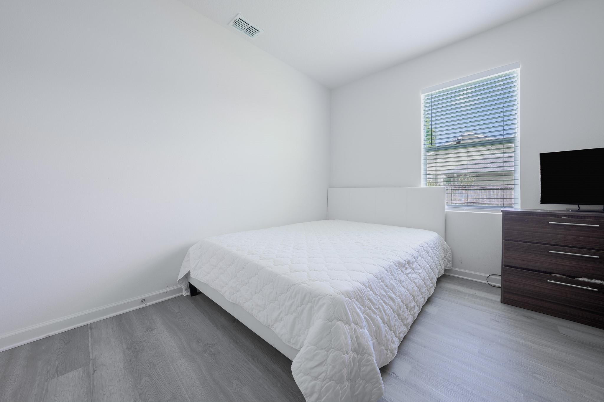 2901 SW Boxwood Circle