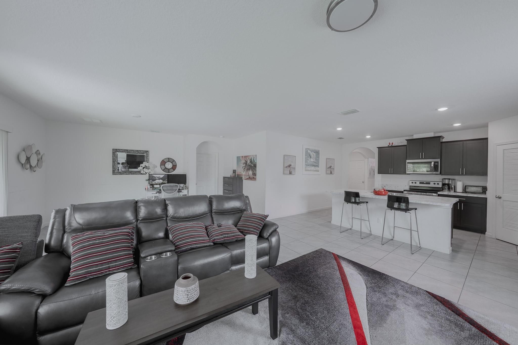 2901 SW Boxwood Circle