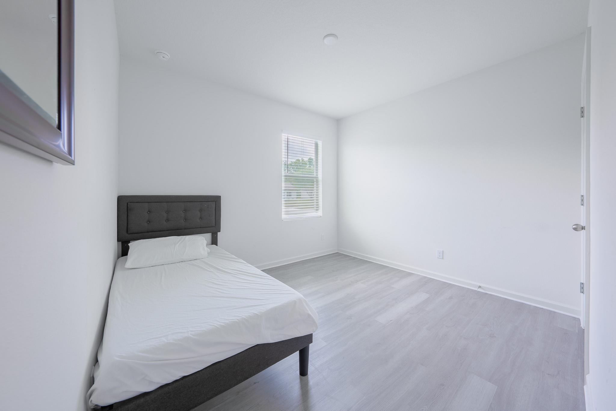 2901 SW Boxwood Circle