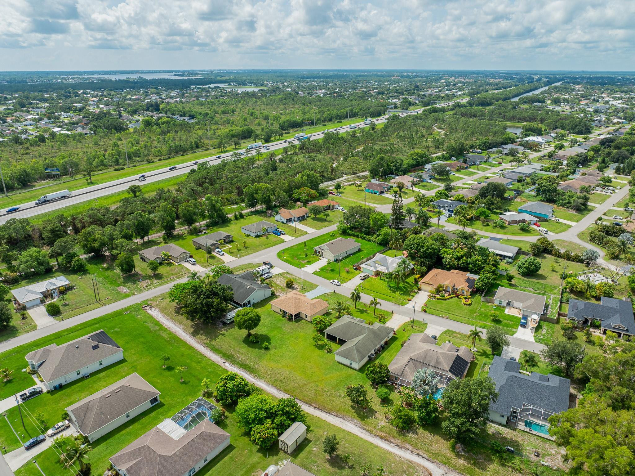 2901 SW Boxwood Circle