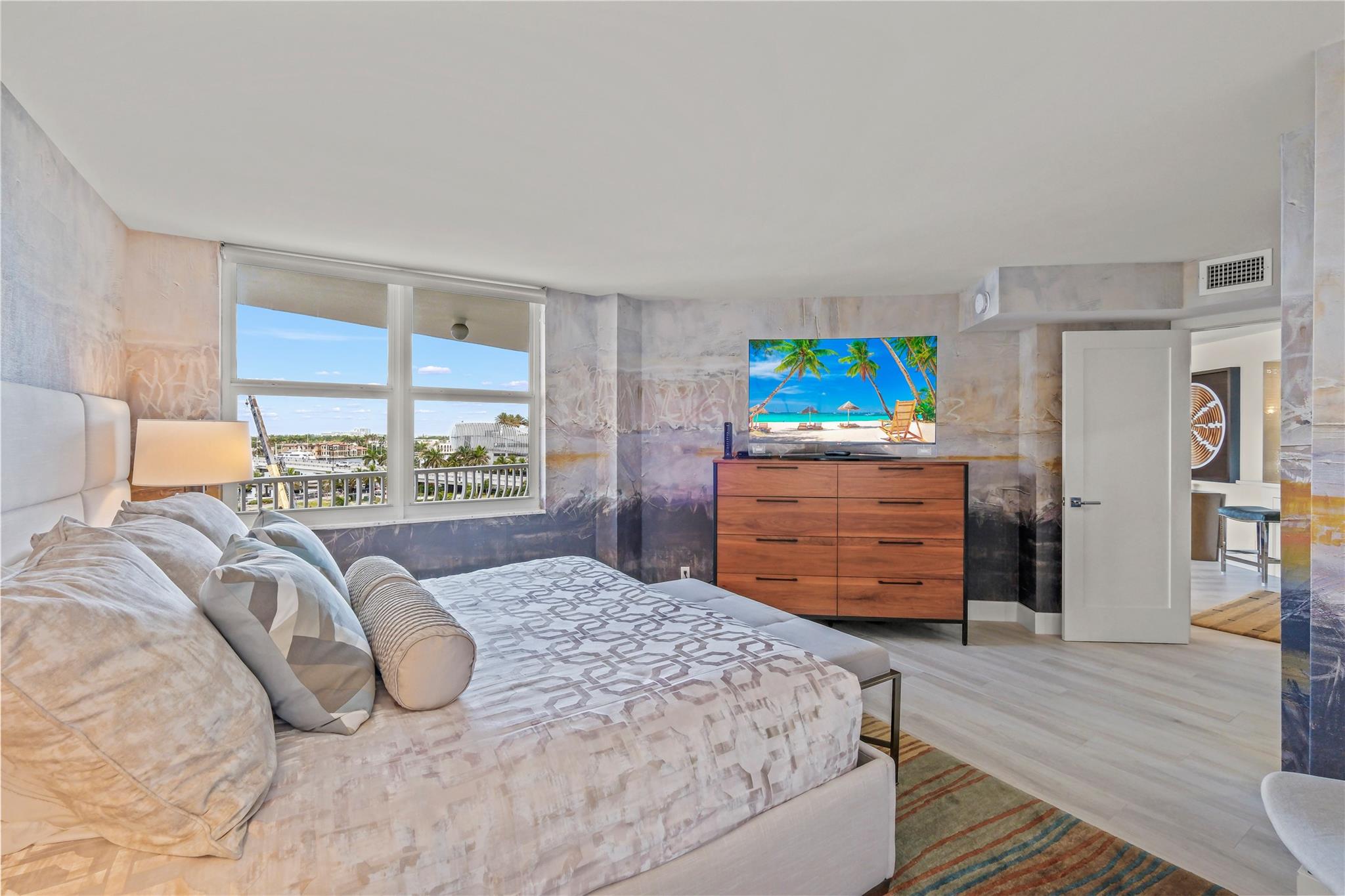 1 Las Olas Circle 503