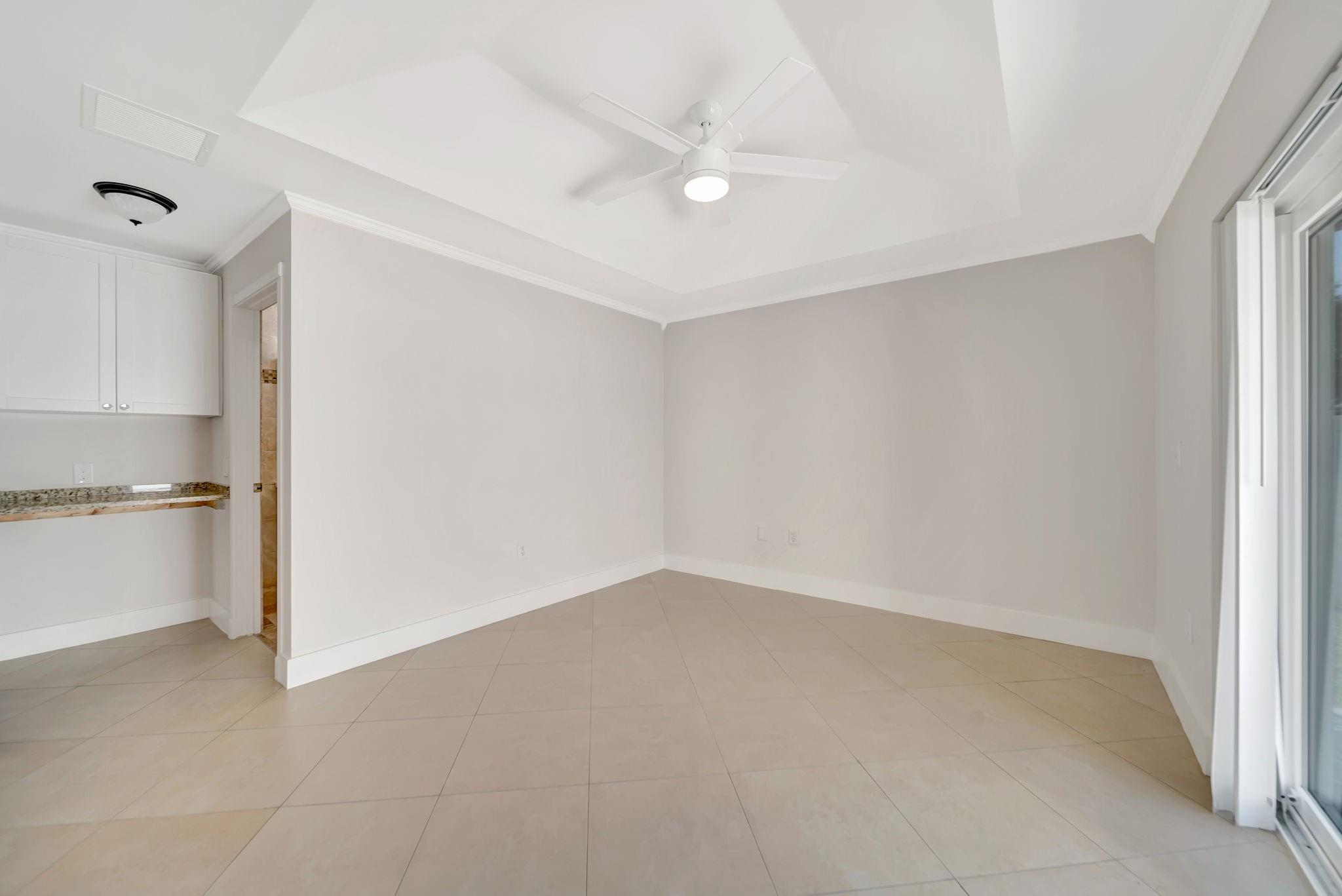 4036 Eastridge Cir