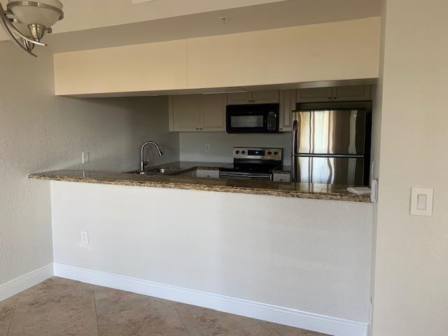 6976 W Sample Rd 6976