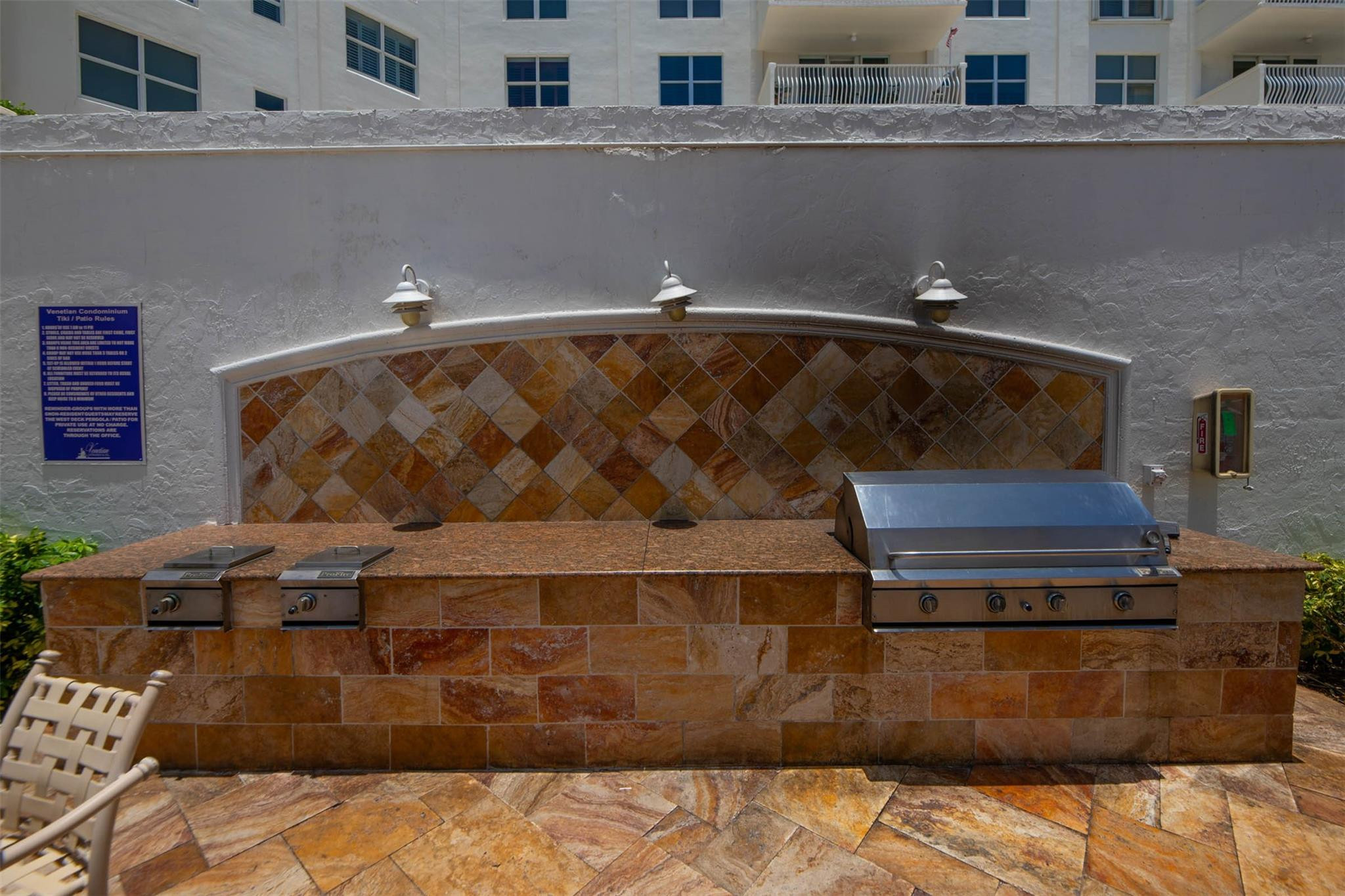 1 Las Olas Circle 404