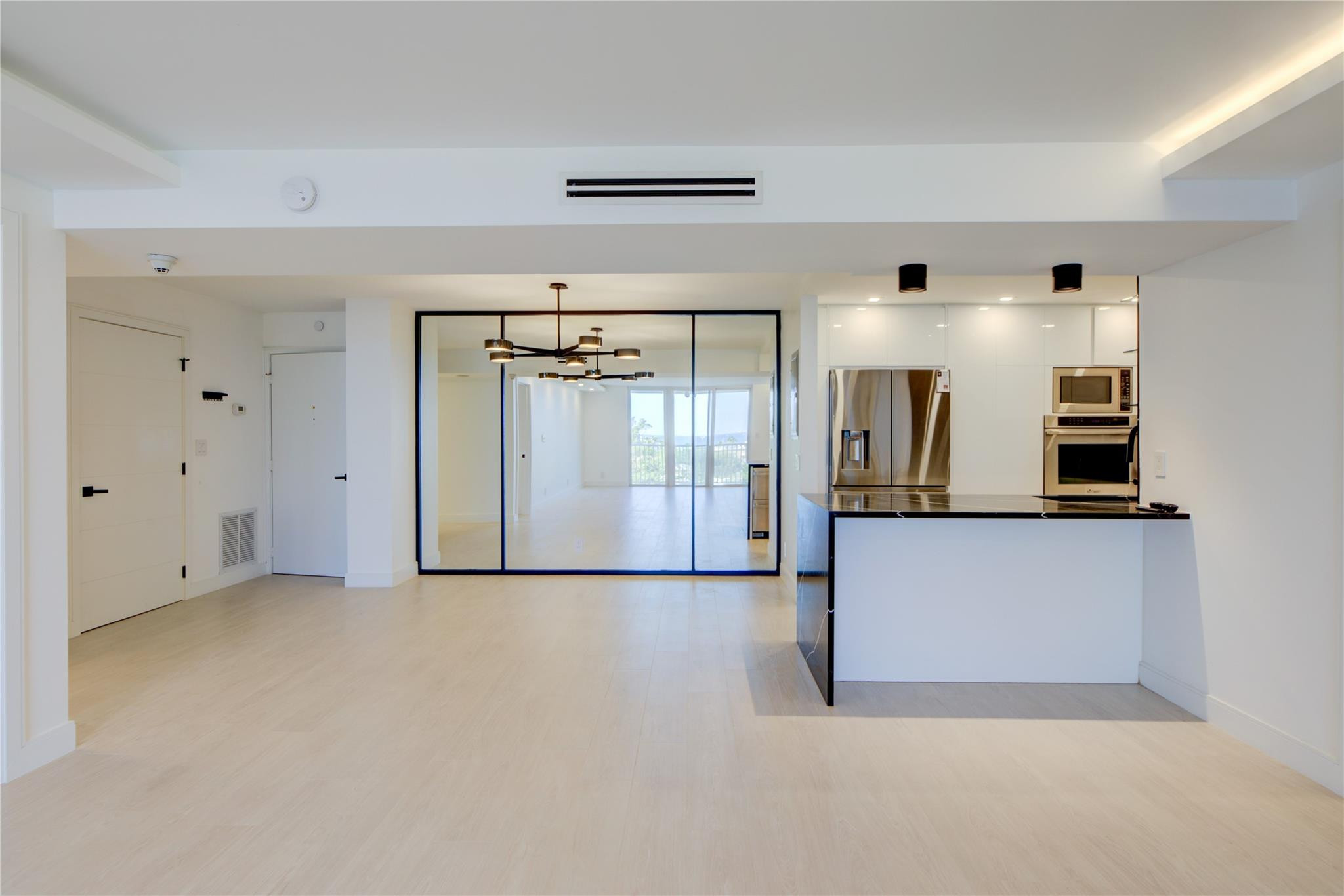 1 Las Olas Circle 404