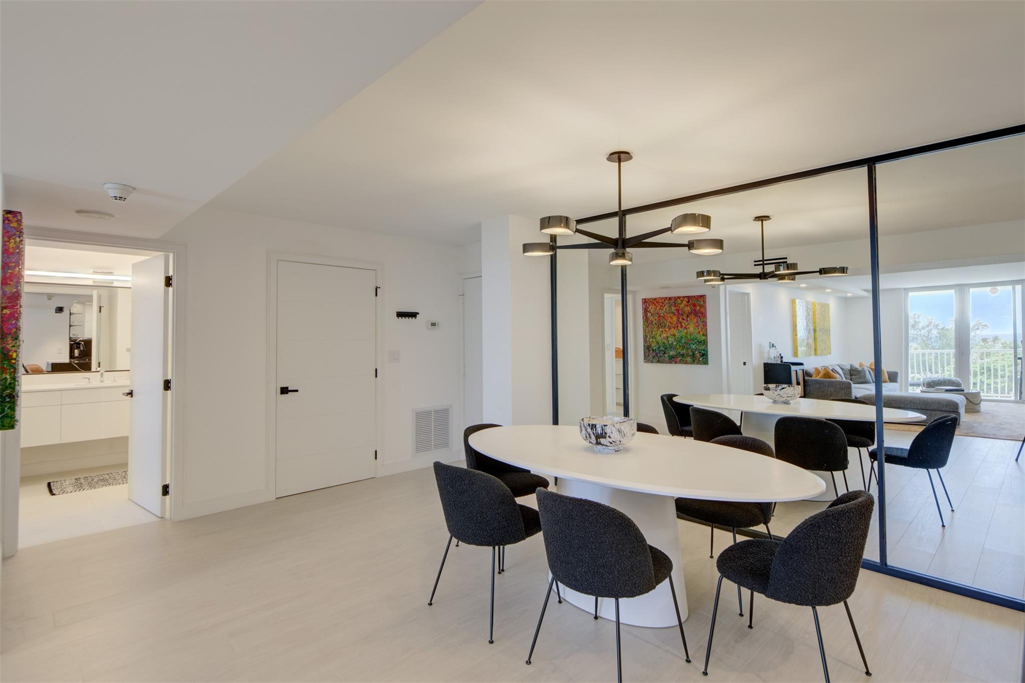 1 Las Olas Circle 404