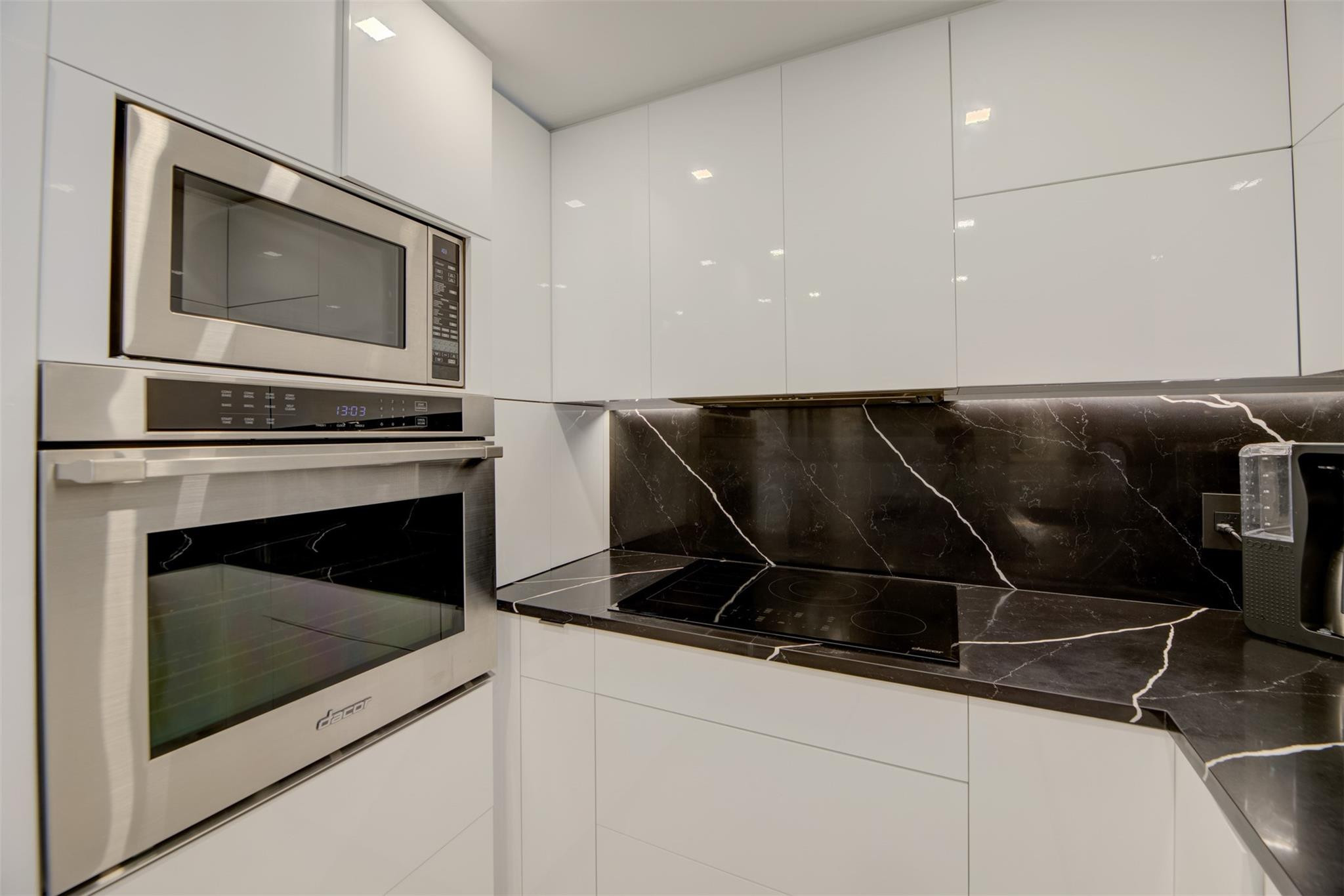 1 Las Olas Circle 404