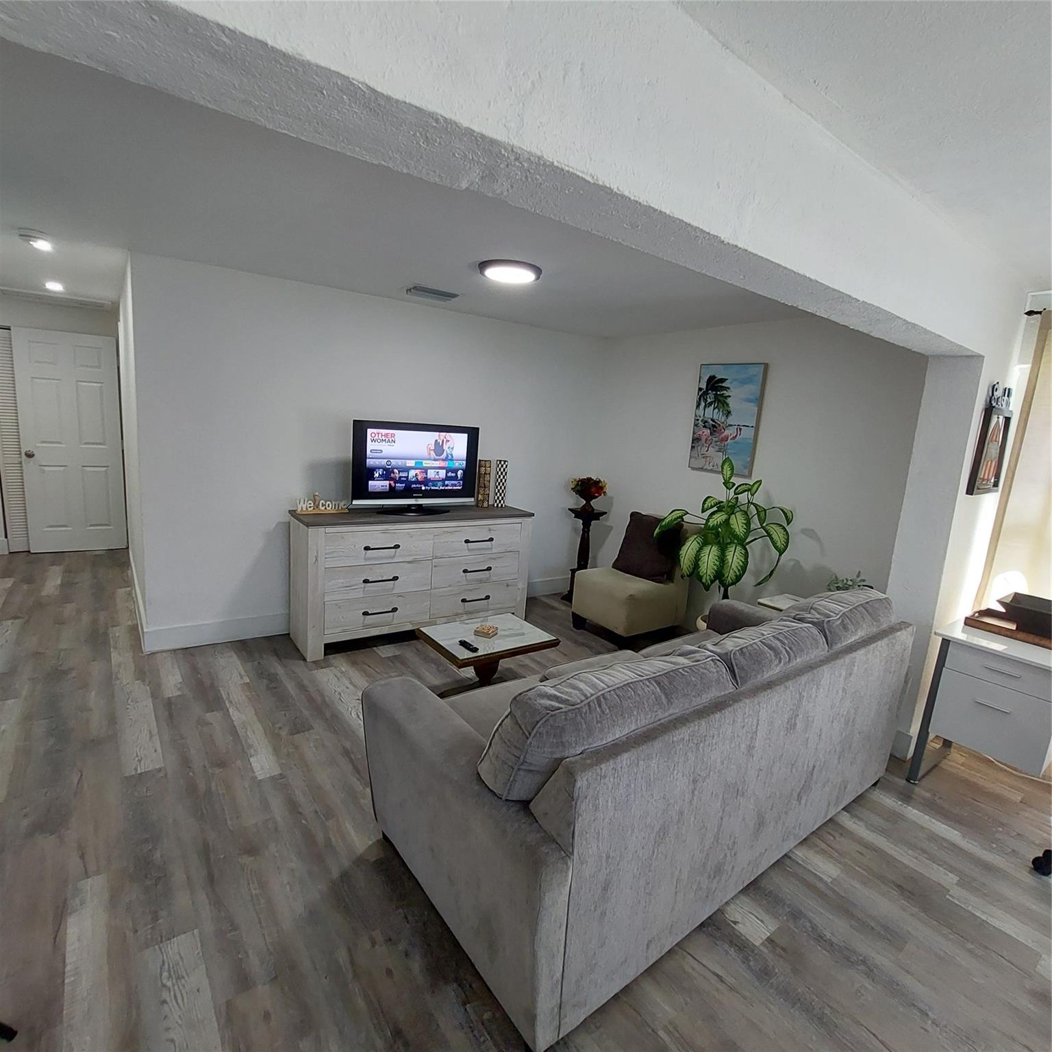 508 NW 8th Ave