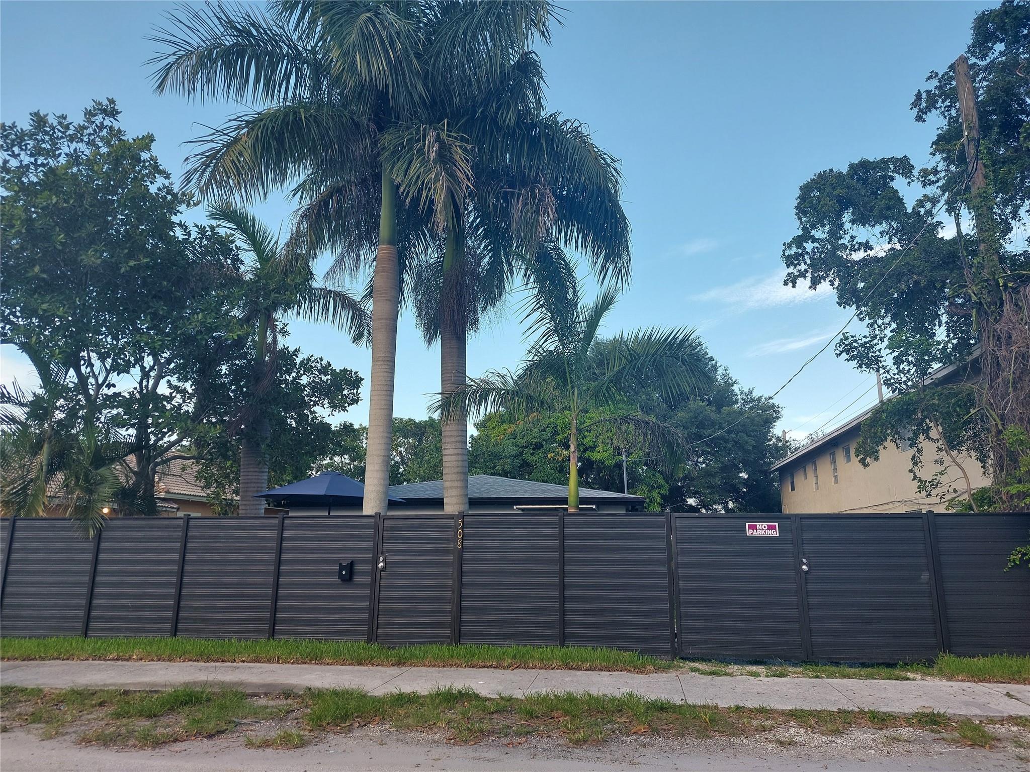 508 NW 8th Ave