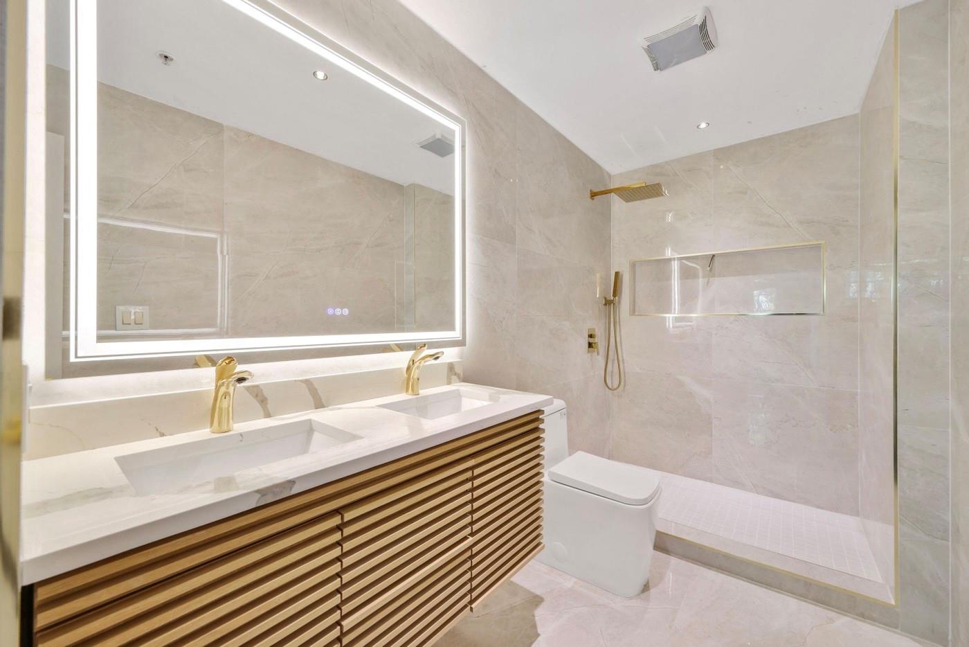 1803 N Flagler Dr 206