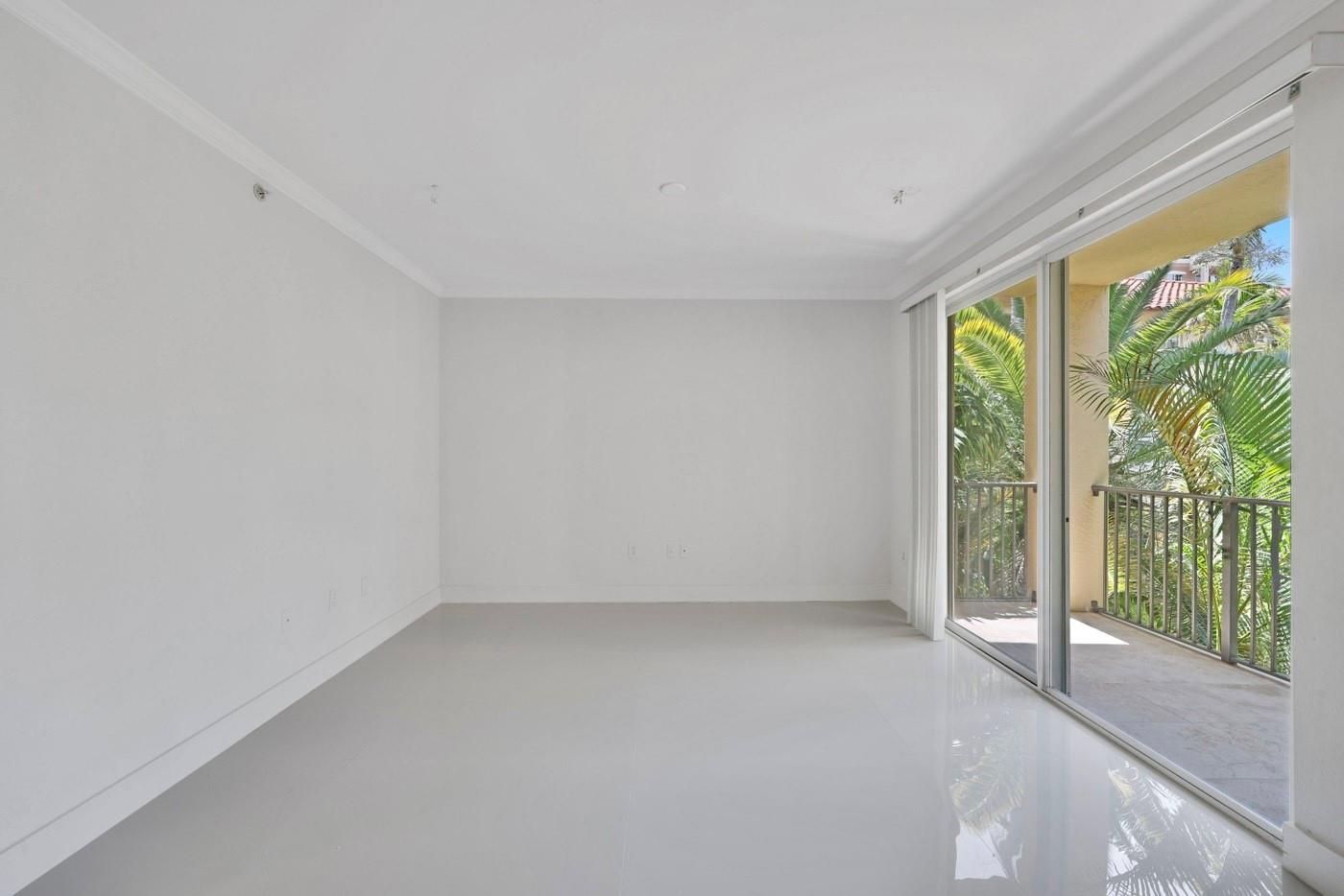 1803 N Flagler Dr 206