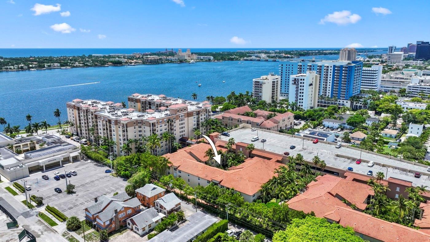 1803 N Flagler Dr 206