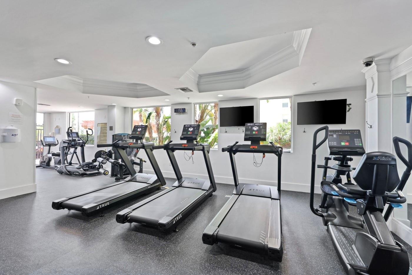 1803 N Flagler Dr 206