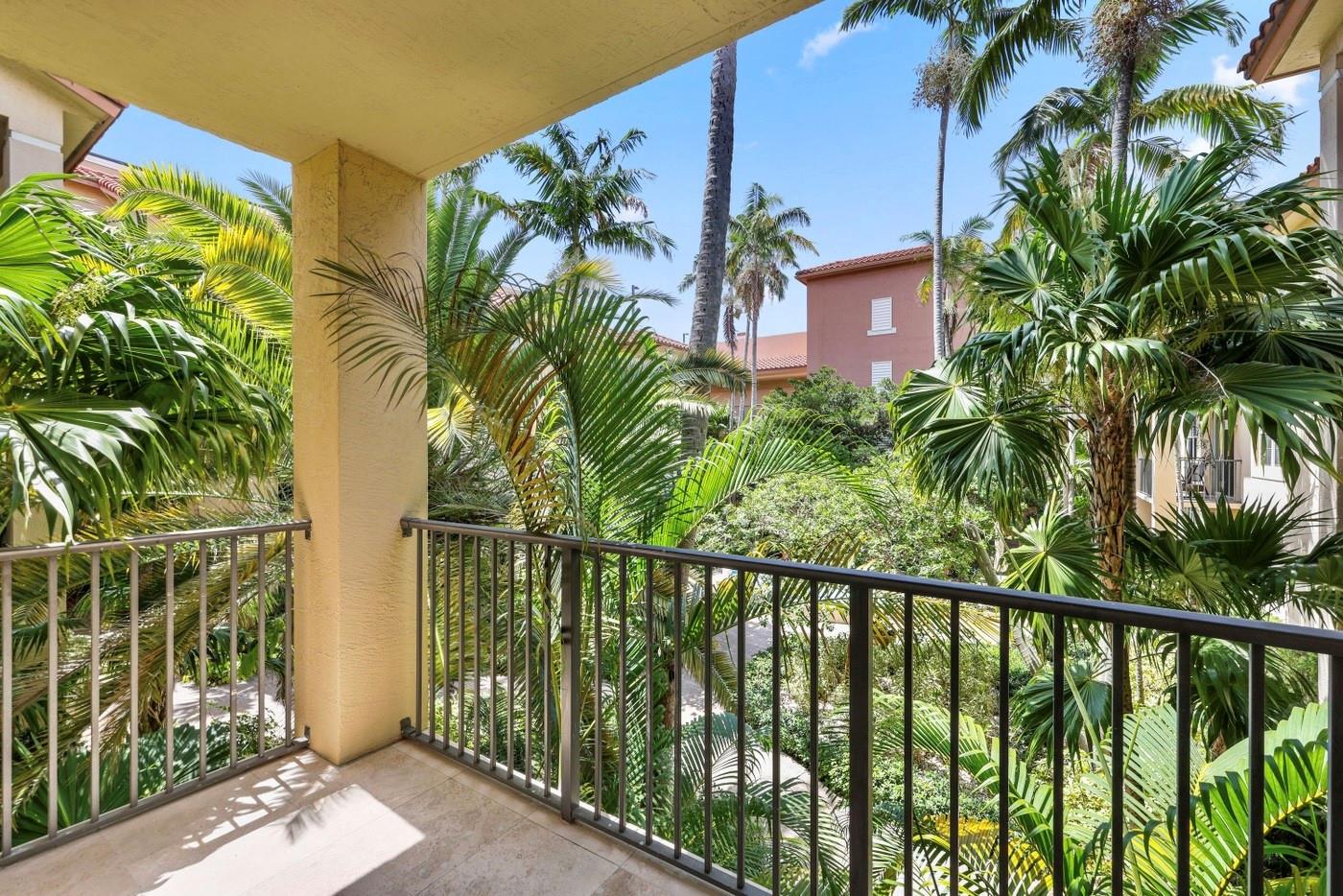 1803 N Flagler Dr 206