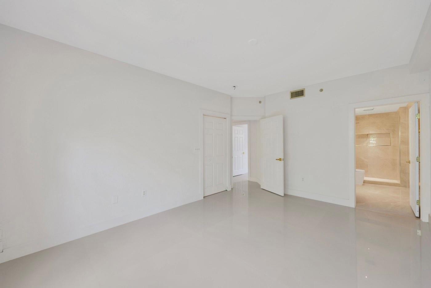 1803 N Flagler Dr 206