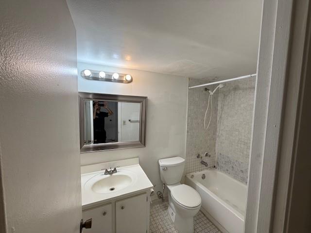 200 Leslie Dr 616