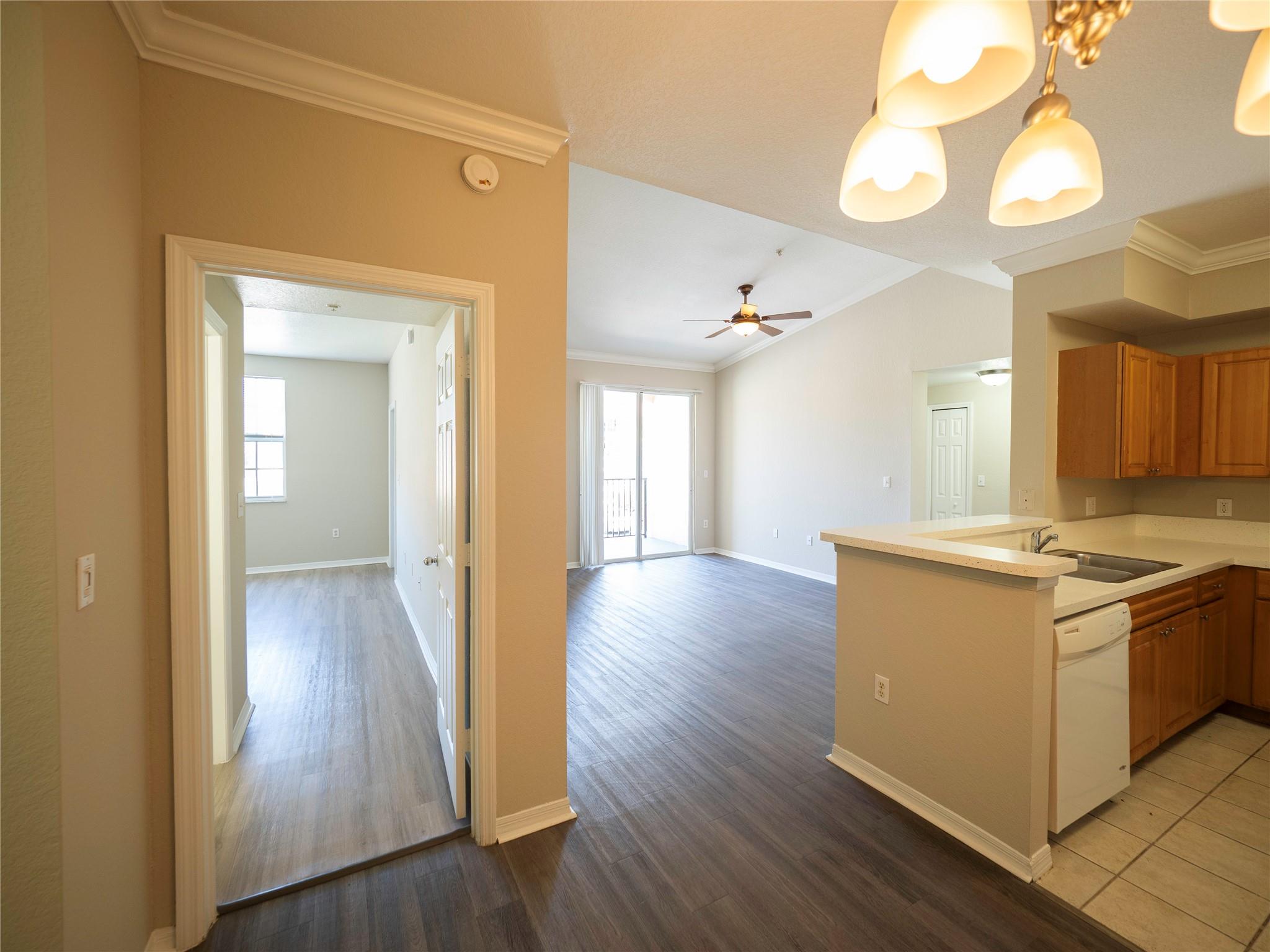 15085 Michelangelo Boulevard 201