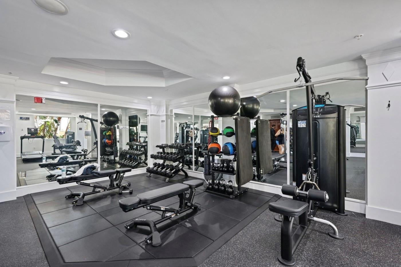 1803 N Flagler Dr 206