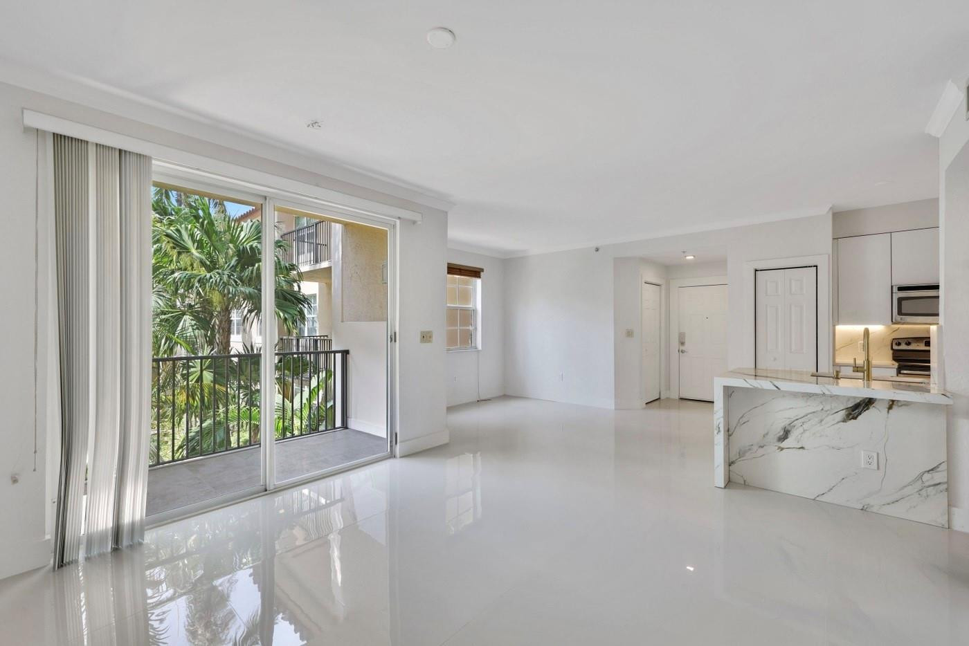 1803 N Flagler Dr 206