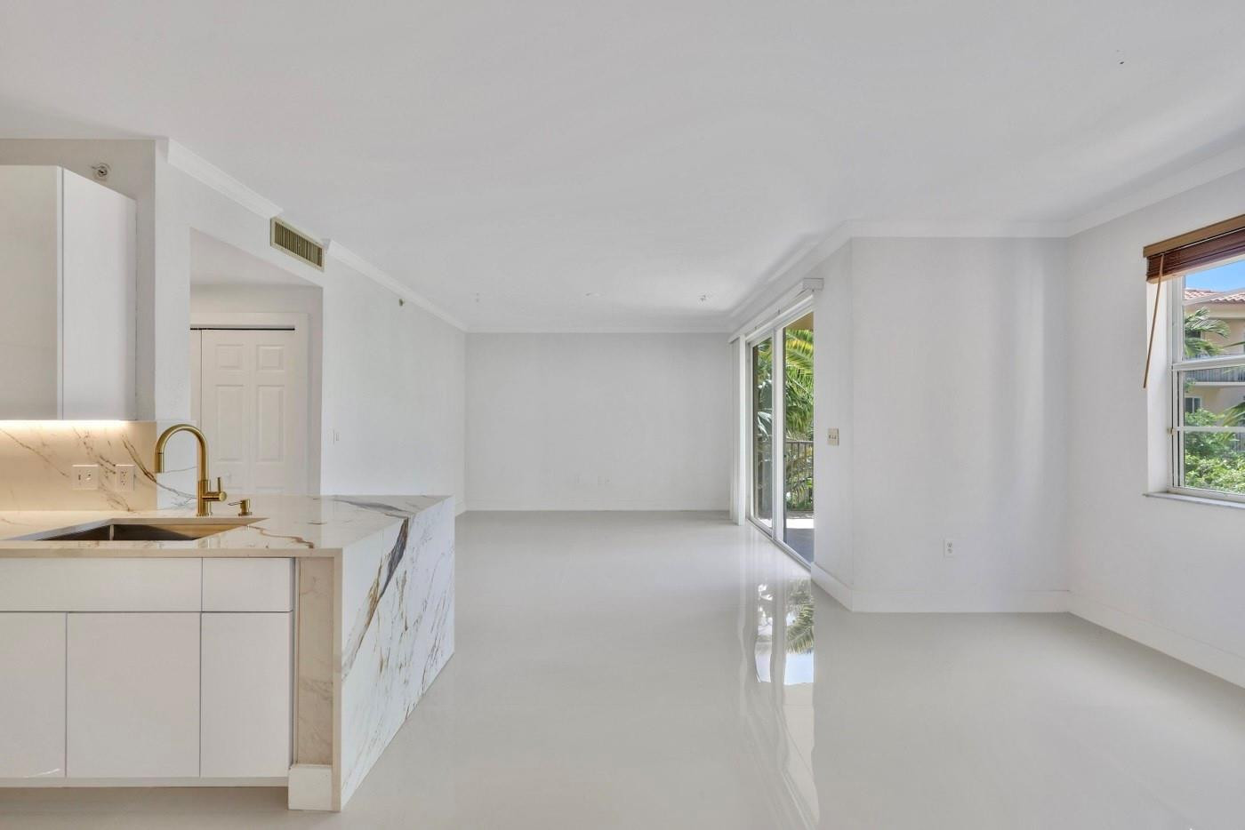 1803 N Flagler Dr 206