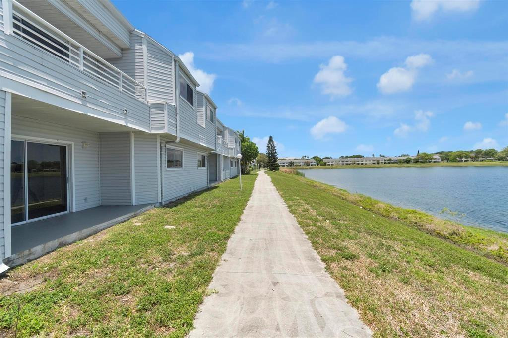 3425 NW 44th St 105