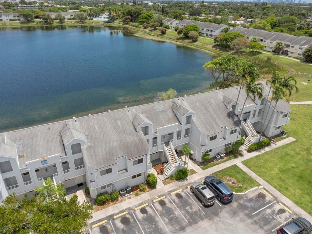 3425 NW 44th St 105