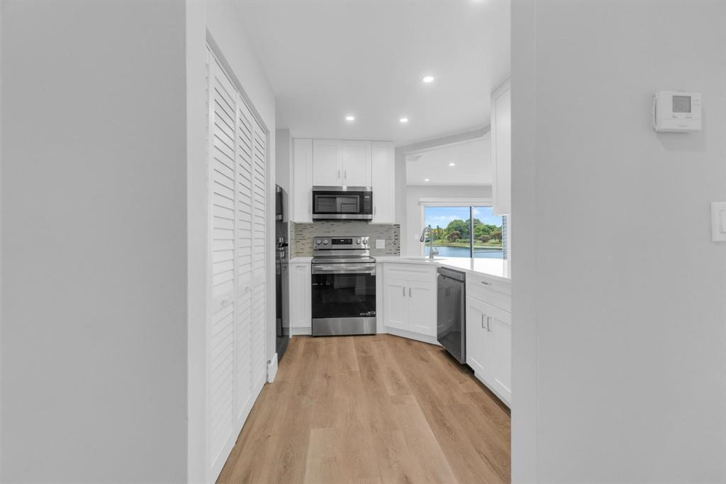 3425 NW 44th St 105