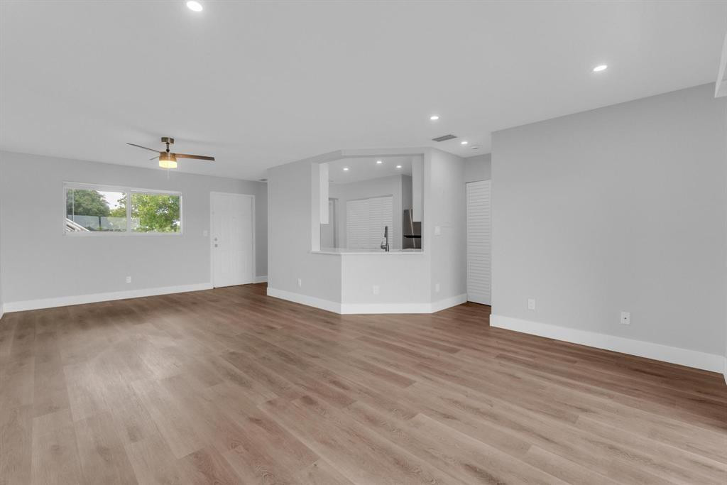3425 NW 44th St 105