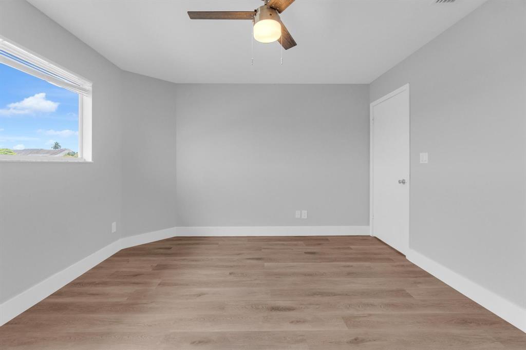 3425 NW 44th St 105