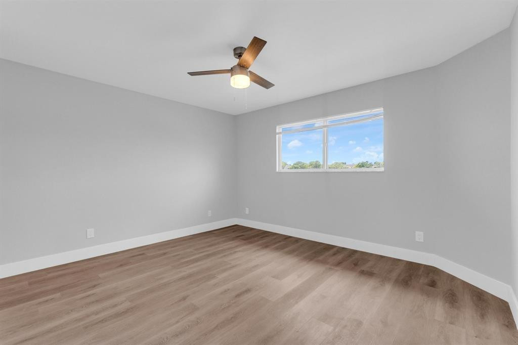 3425 NW 44th St 105