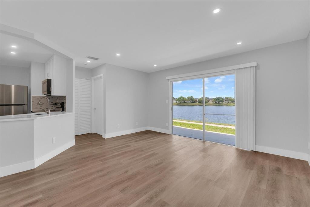 3425 NW 44th St 105