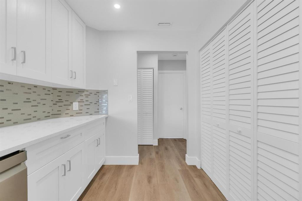 3425 NW 44th St 105